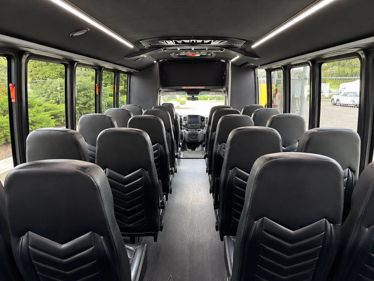round rock airport shuttle bus rentals for private groups