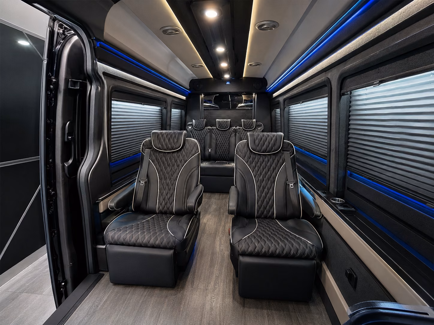 round rock airport shuttle buses for employees