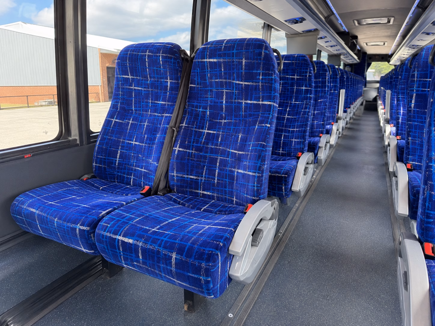 round rock charter bus tours to lyndon b johnson national historical park and carlsbad caverns national park