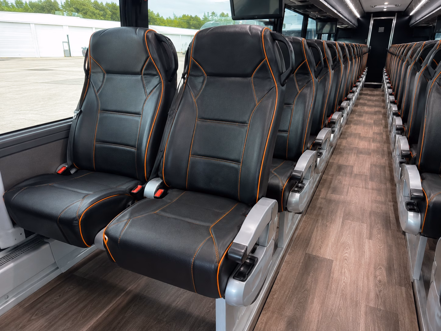 round rock construction and film crew shuttle buses