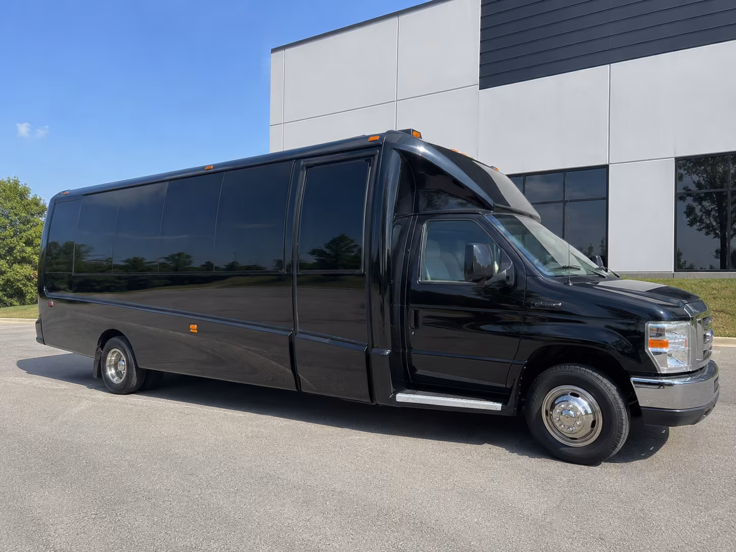 why book winery and brewery tours through roundrockshuttlebusrentals com